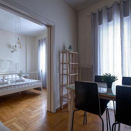 Beautiful 2Bd Apartment Near Historic Center Of Athènes Extérieur photo