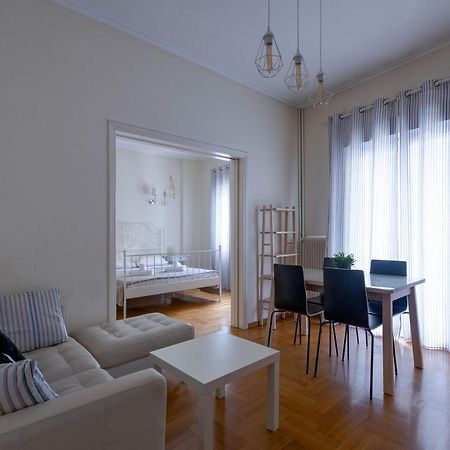 Beautiful 2Bd Apartment Near Historic Center Of Athènes Extérieur photo