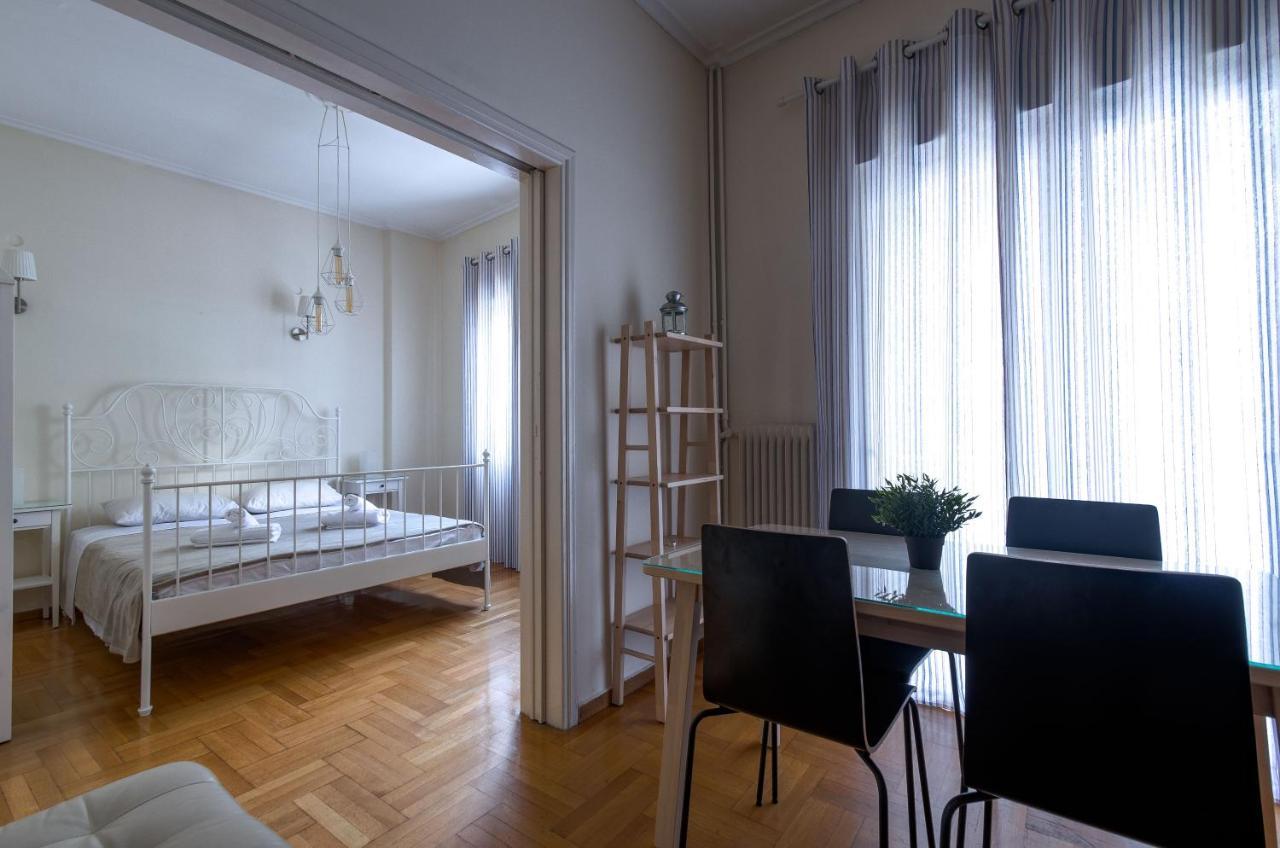 Beautiful 2Bd Apartment Near Historic Center Of Athènes Extérieur photo