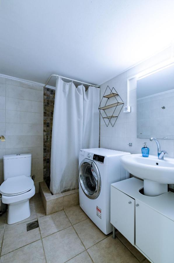 Beautiful 2Bd Apartment Near Historic Center Of Athènes Extérieur photo